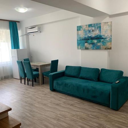 Apartament Antonia Summerland 마마이아 외부 사진
