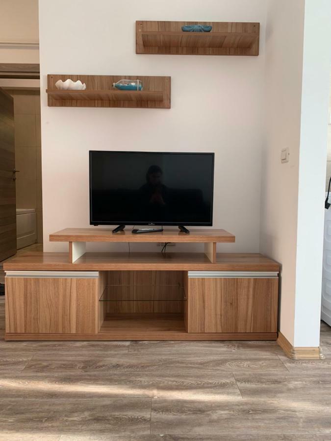 Apartament Antonia Summerland 마마이아 외부 사진